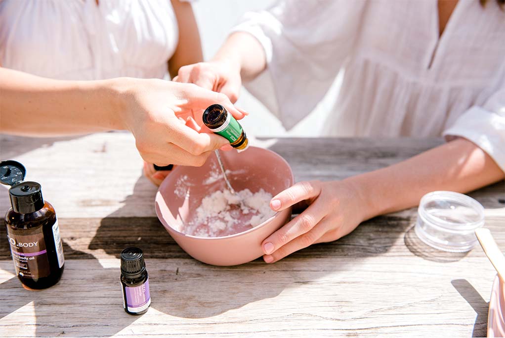 How to make your own natural deodorant