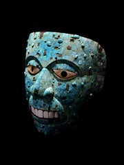 Turquoise mosaic mask of Xiuhtecuhtli, the god of fire. Aztec or Mixtec (AD 1400-1521), in the British Museum - By © Hans Hillewaert, CC BY-SA 4.0, https://commons.wikimedia.org/w/index.php?curid=25641149