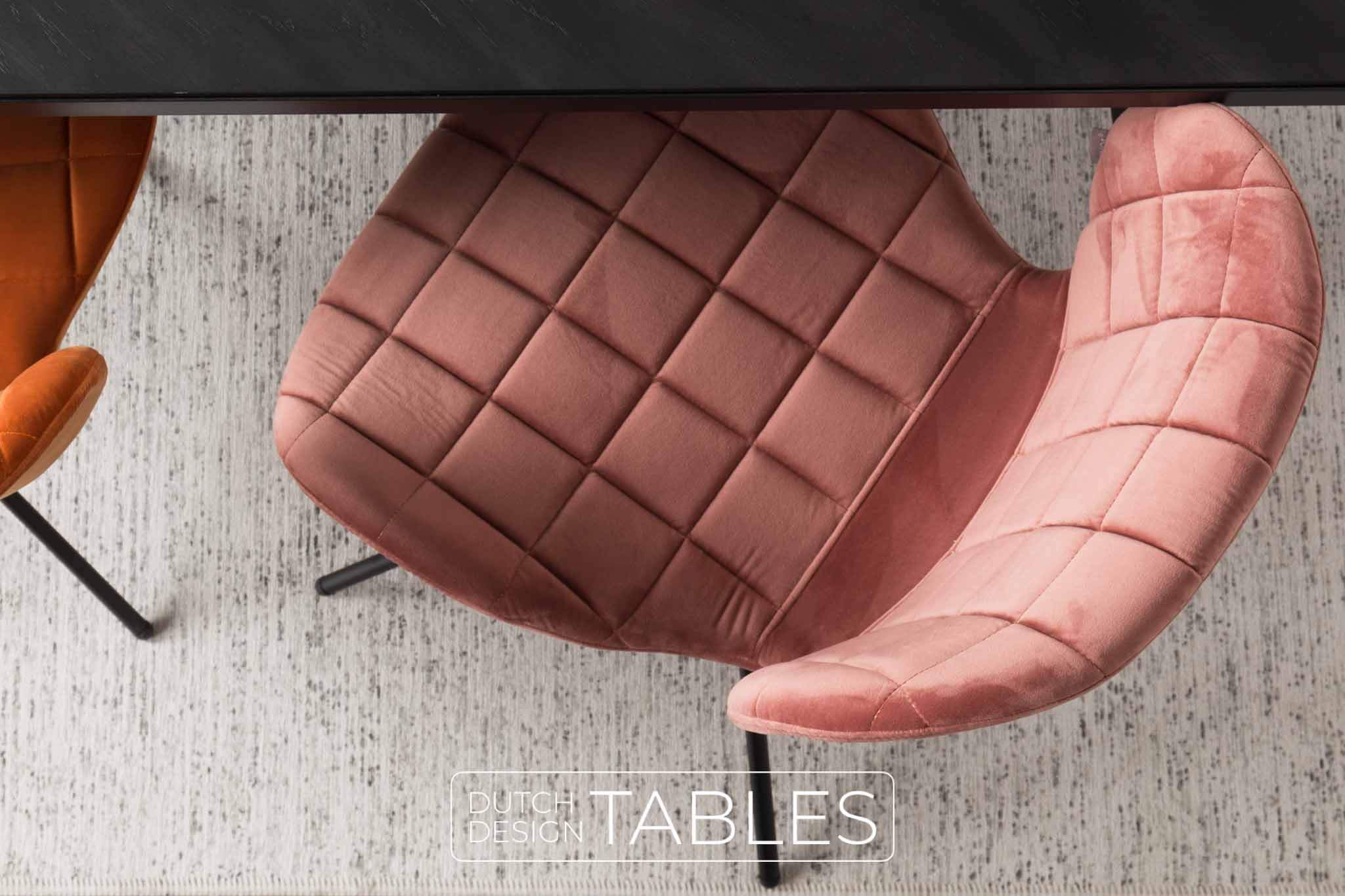 Kalmte kruising nicht Stoel Zuiver OMG velvet | Bekijk direct de kleuren | Gratis verzending –  Dutch Design Tables