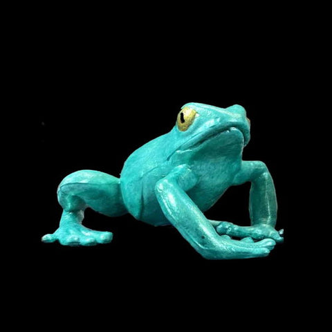 frog model in Absinthe - white primer