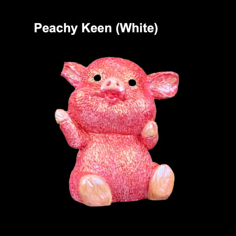 pig model in Peachy Keen - white primer