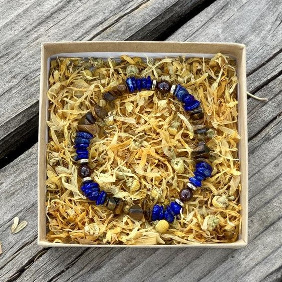 lapis lazuli tiger eye garnet crystal healing bracelet with gold spacers 