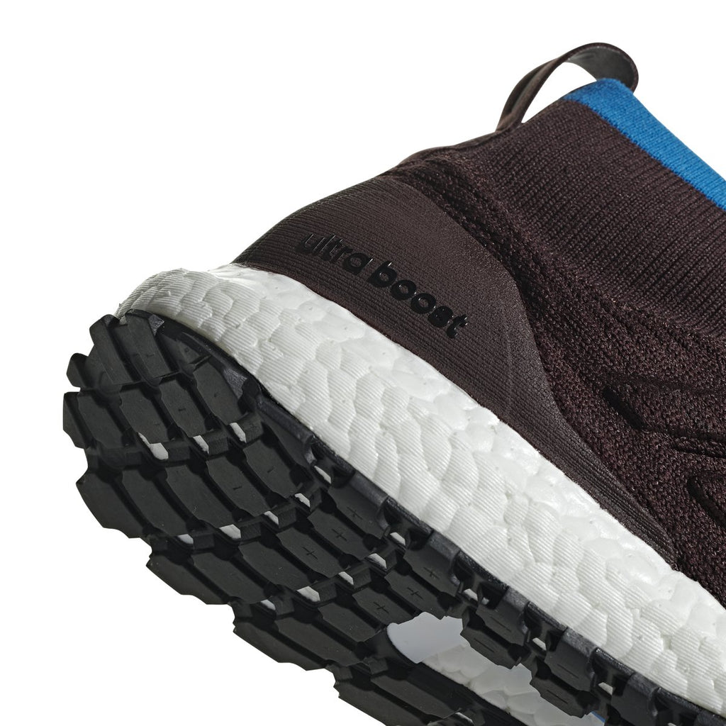 CM8255] UltraBOOST All Terrain – sneakAR