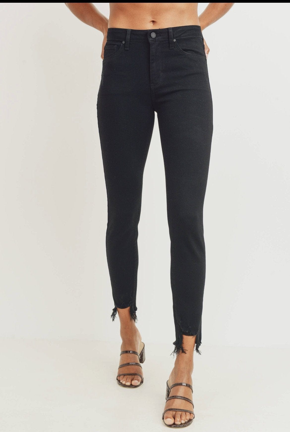 Where to buy just black jeans, just black denim, Where to buy just black jeans online, Where to buy just black jeans locally, Just black denim Brand, Just Black jeans Stitch Fix, Just black jeans Amazon,  Just black denim Brand, Fort Smith Boutique, Fayetteville AR boutique, the cloth, cozy casual, comfy casual