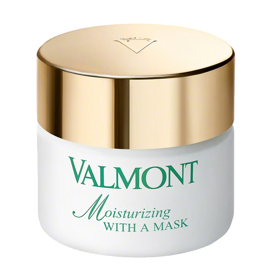 Moisturizing with a Mask