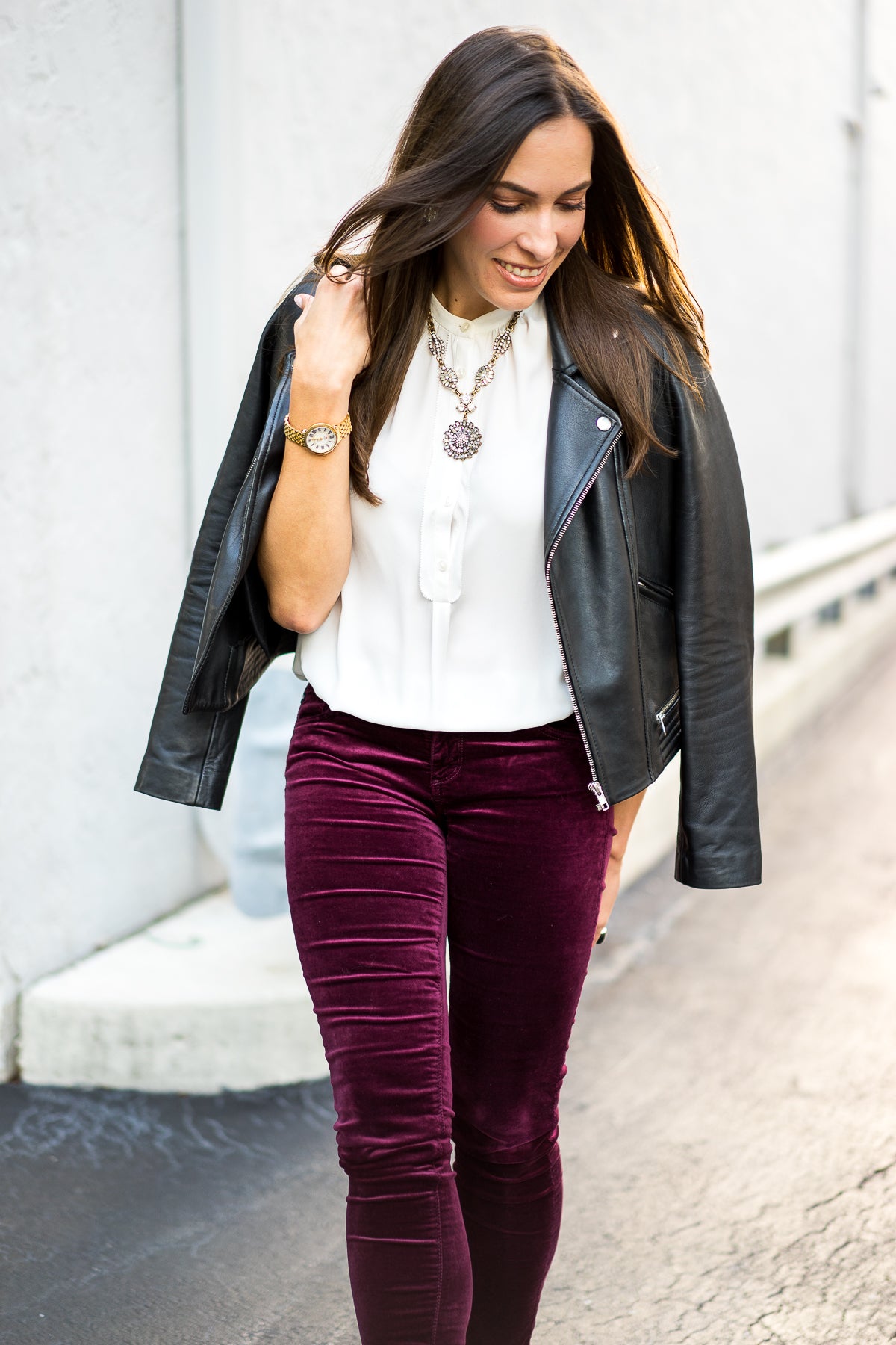 What To Wear With Velvet Leggings? – solowomen