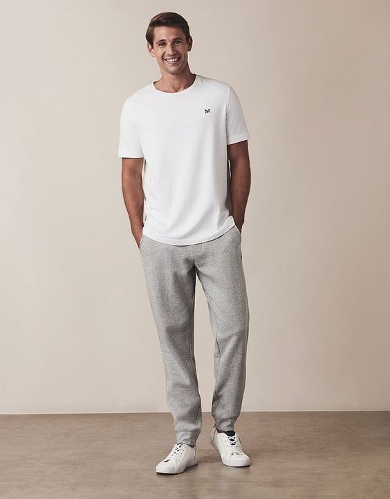 What Goes With Light Gray Sweatpants? – solowomen