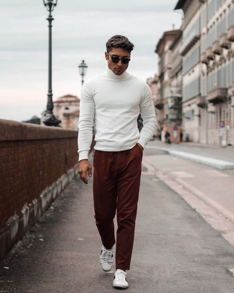 What To Wear With Burgundy Sweatpants? – solowomen