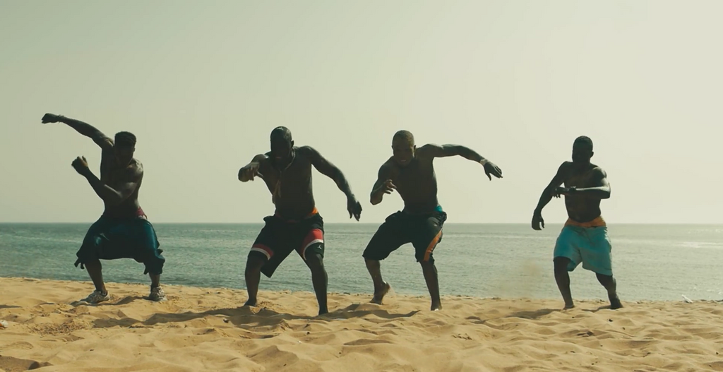 lutteurs sénégalais docu l'appel à la danse