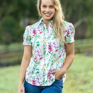 Stylish Outback Clothing Home Page
