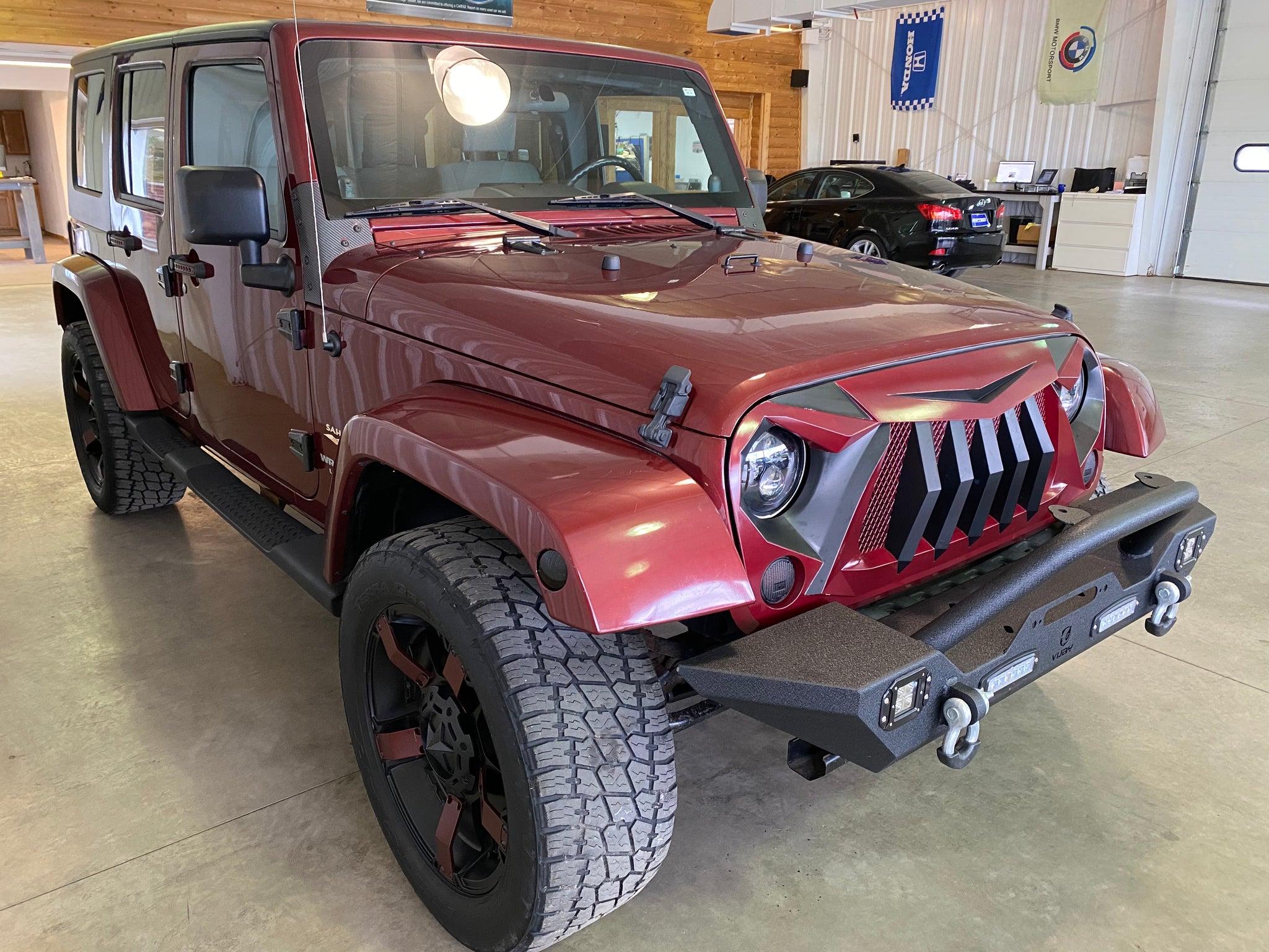 2008 Jeep Wrangler Unlimited Sahara Manual - ShiftedMN