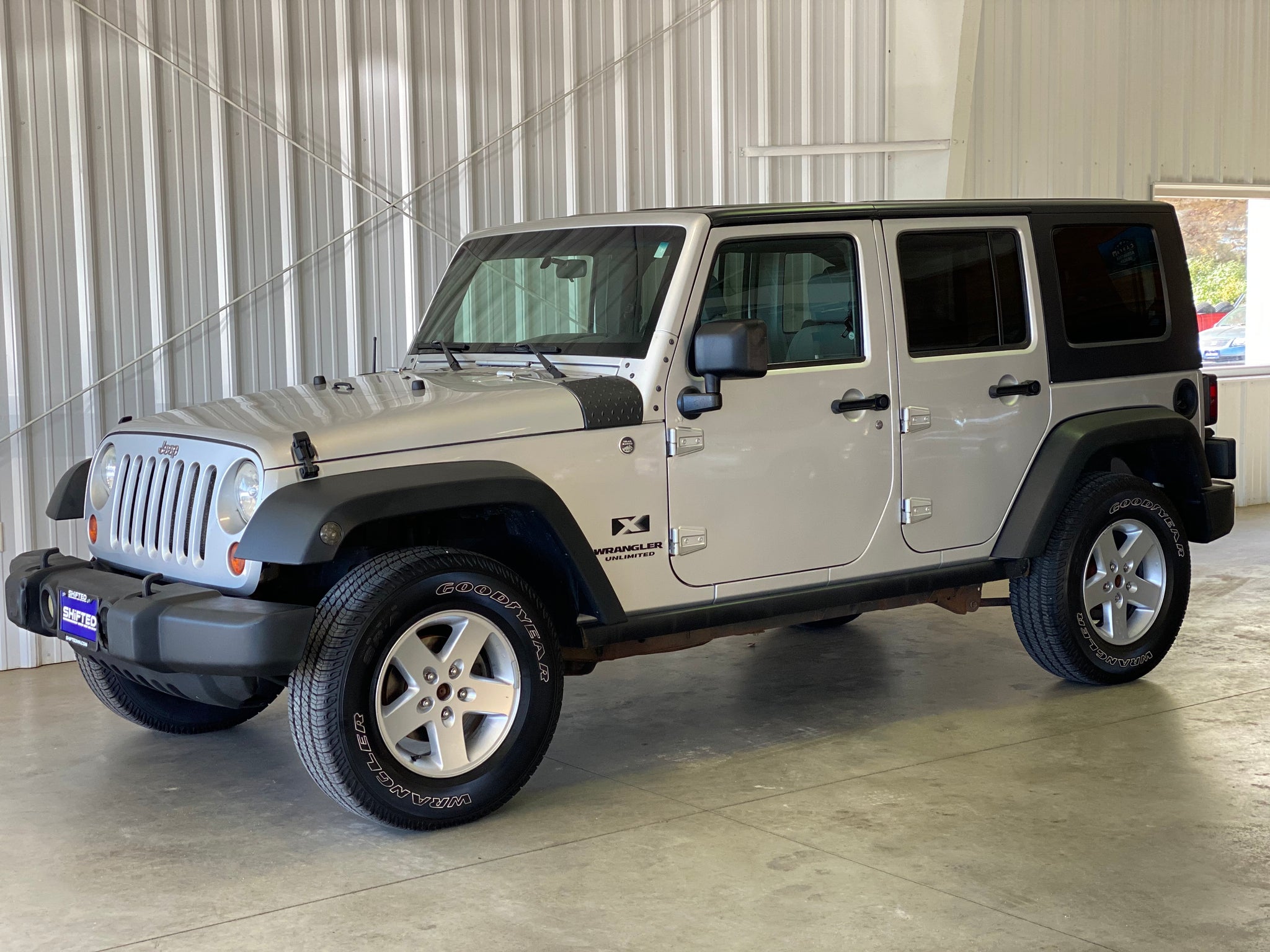 2009 Jeep Wrangler Unlimited 4WD Manual - ShiftedMN