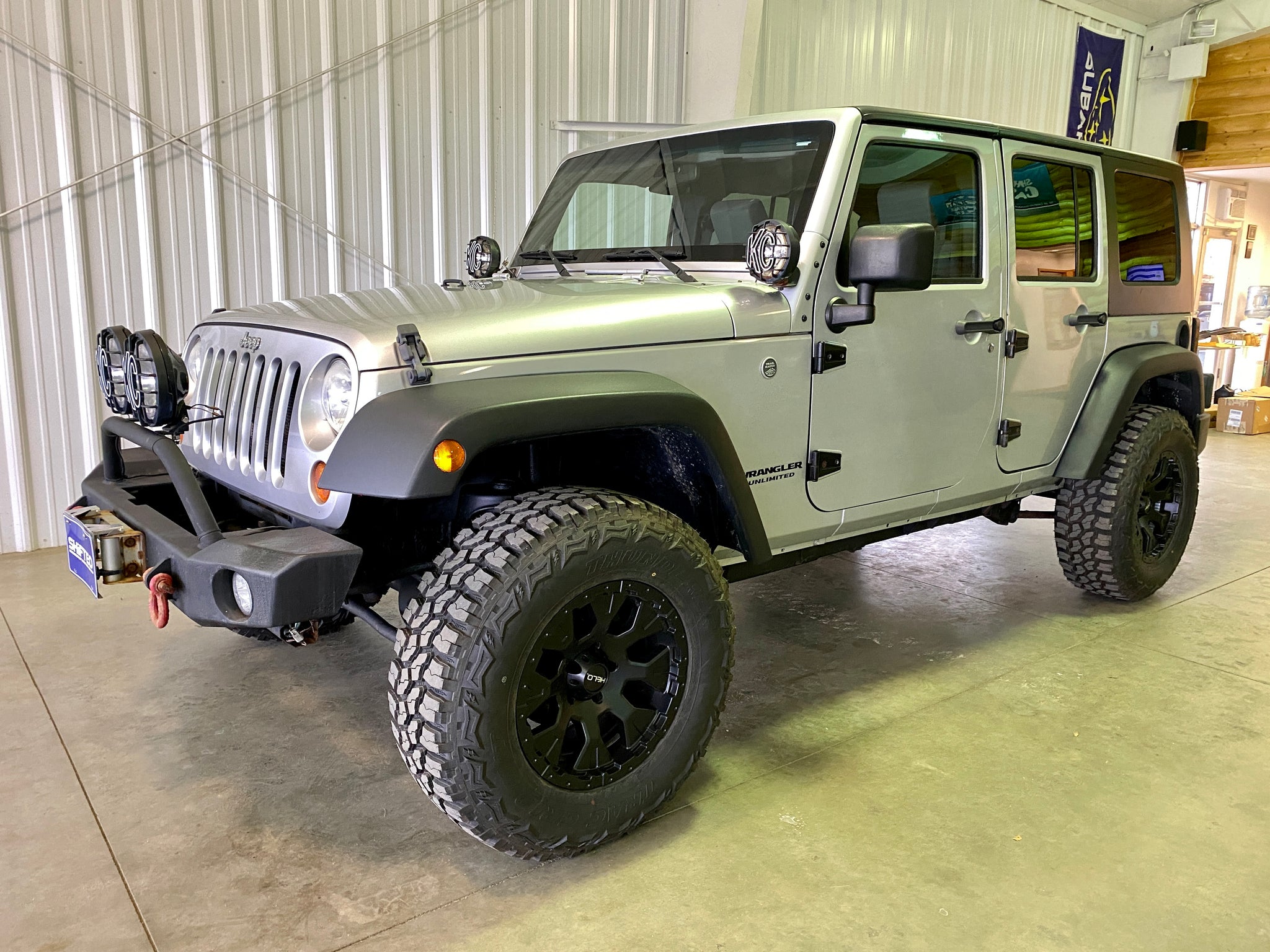 2007 Jeep Wrangler Unlimited Sahara Manual - ShiftedMN