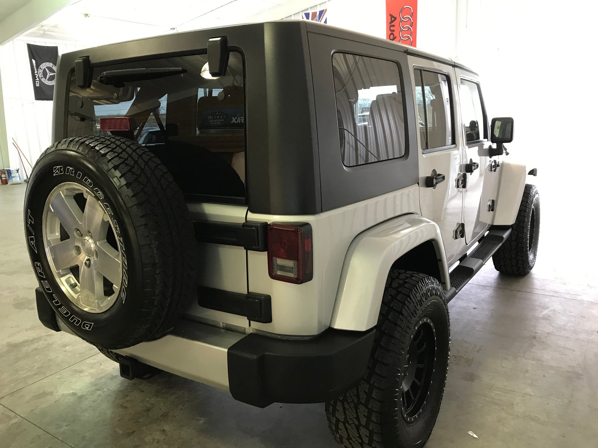 2008 Jeep Wrangler Unlimited Sahara Manual Transmission - ShiftedMN