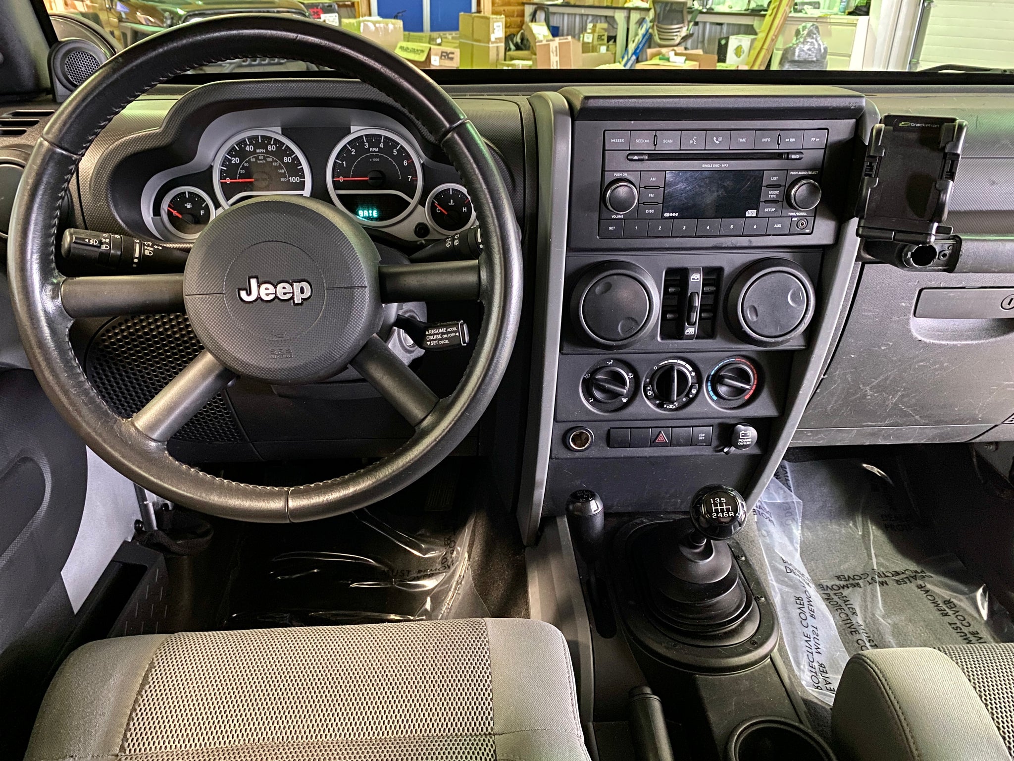 2007 Jeep Wrangler Unlimited Sahara Manual - ShiftedMN