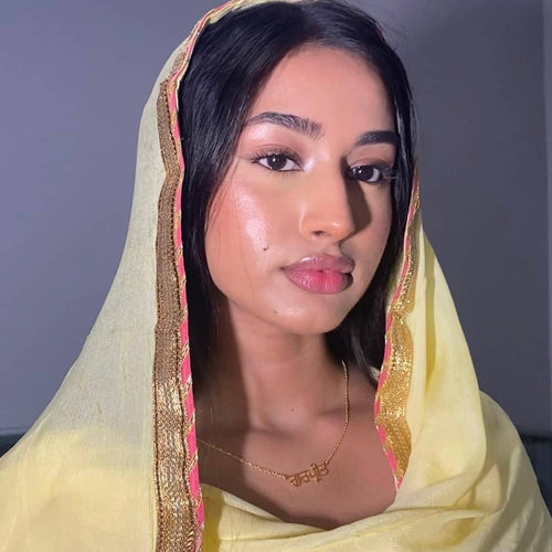 punjabi girl with dupatta chunni with punjabi name necklace in punjabi gurmukhi