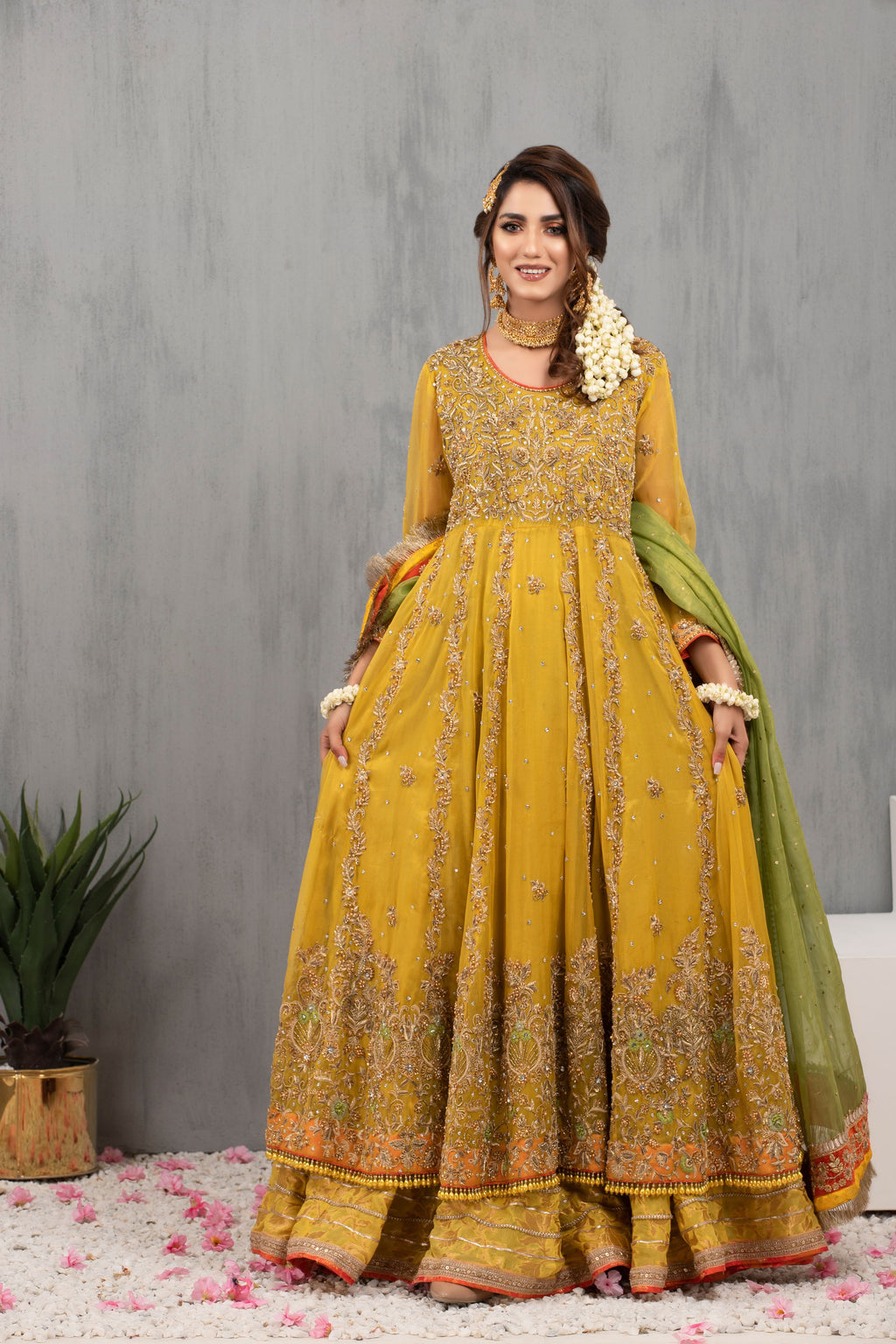 Garara Style for Mehndi Archives - Dress Republic