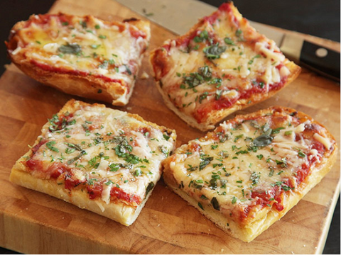 Baguette pizza