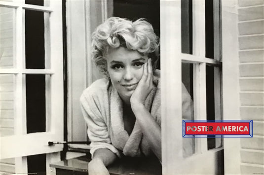Marilyn Monroe Channel No. 5 Poster 24 x 36 – PosterAmerica