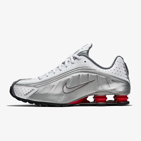 nike trainers silver