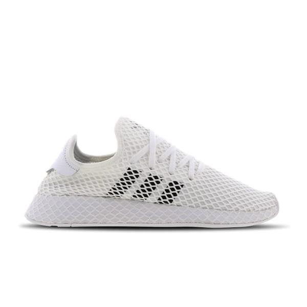 black and white adidas deerupt
