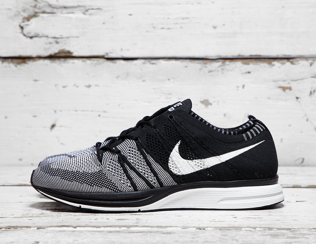 nike flyknit trainers mens