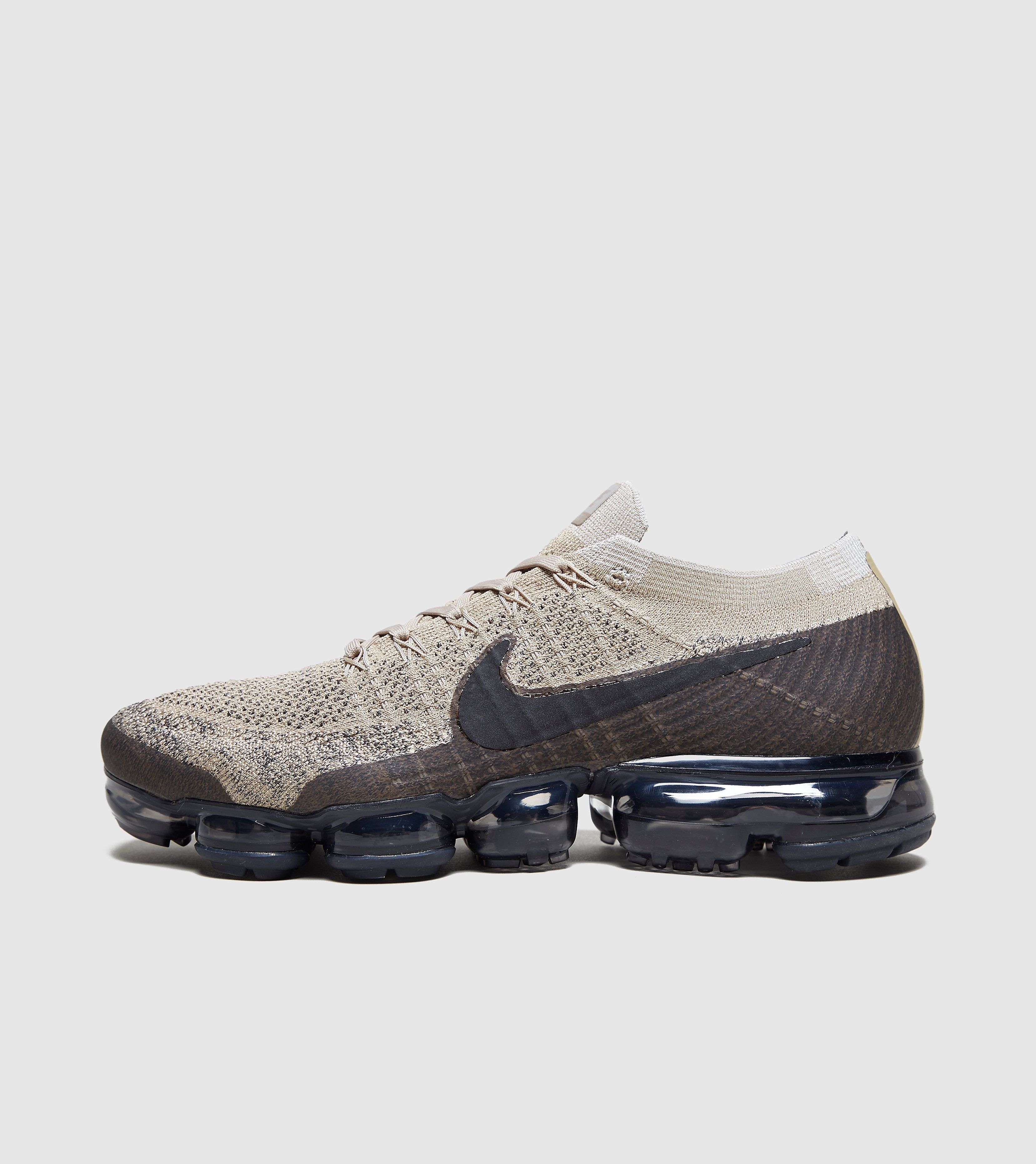 nike air vapormax brown Shop Clothing 