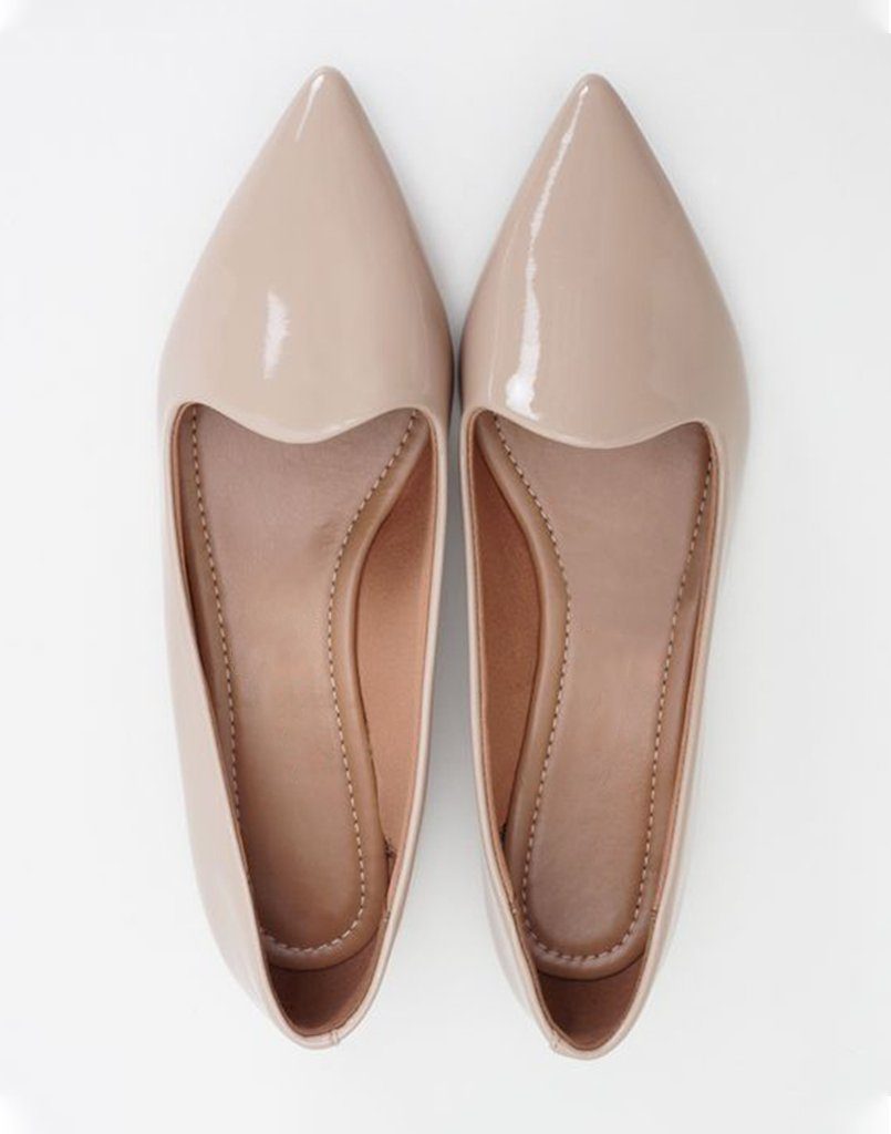 pointed toe ballerinas