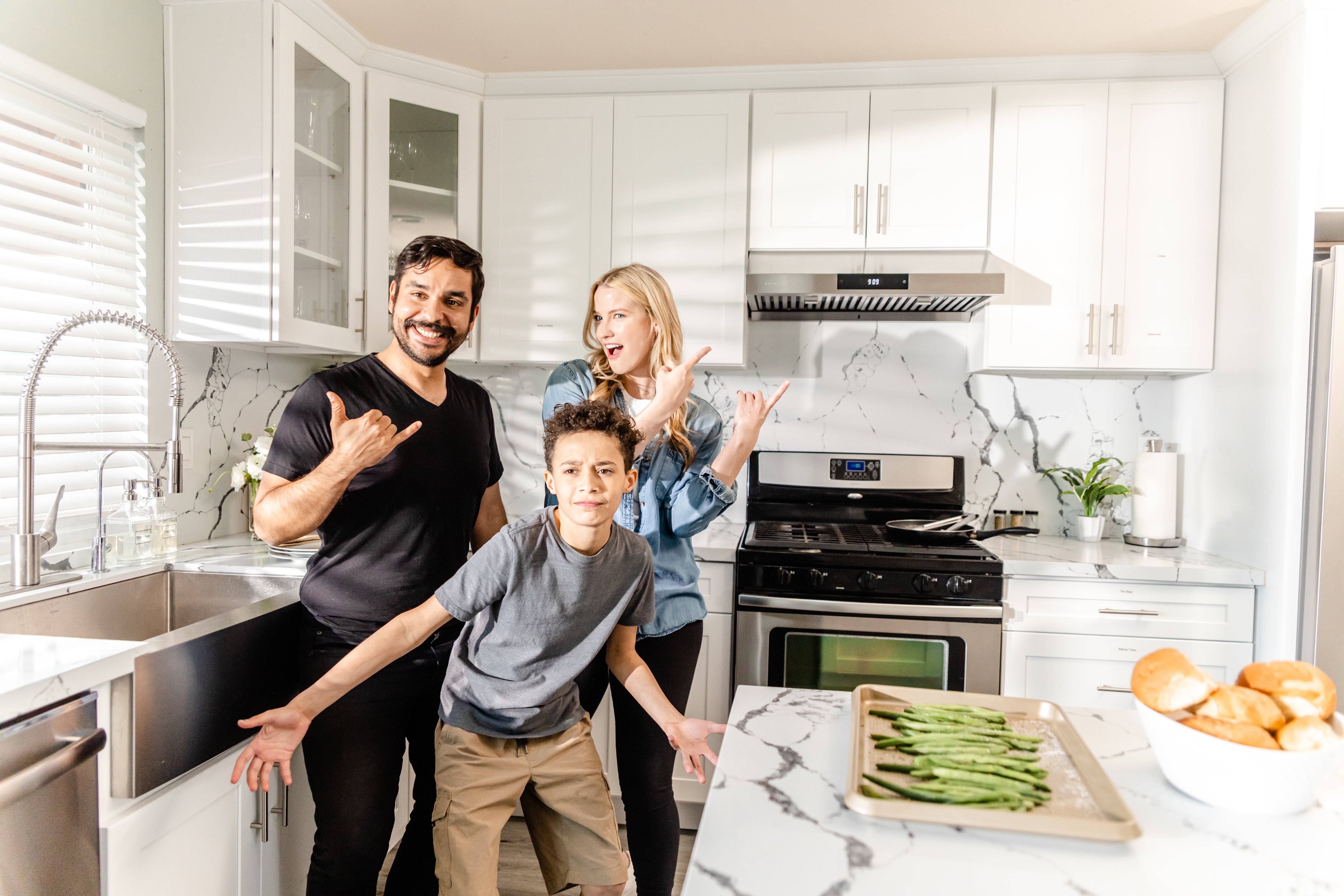 Charcoal Filters for Ductless Range Hoods: Why to use them and how to install