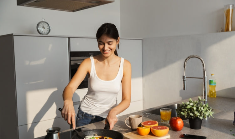 Cooker Hoods Enhance the Cooking Experience A quality range hood, on the other hand, quickly removes these odors and prevents them from permeating your home.