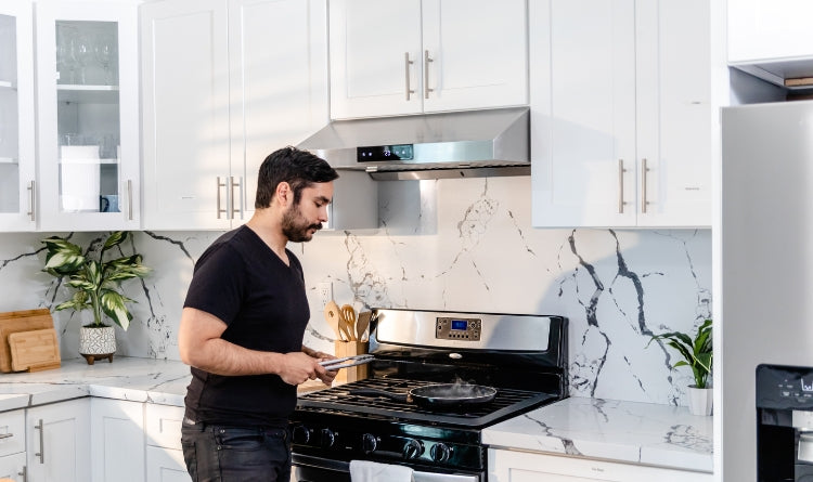 Hauslane  Chef Series 30 PS18 Under Cabinet Range Hood