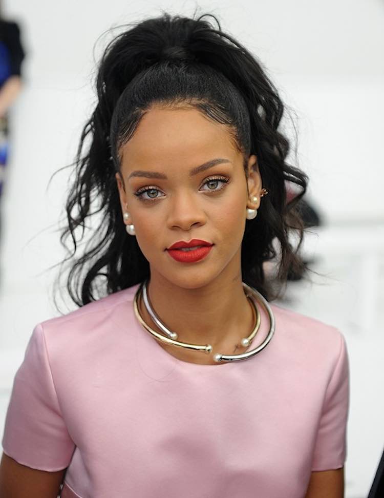 rihanna-christian-dior-edges