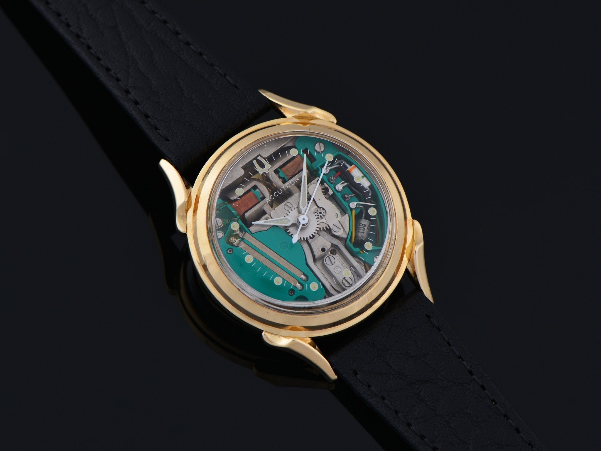 Bulova Accutron Spaceview 14K Gold Watch | Unwind In Time