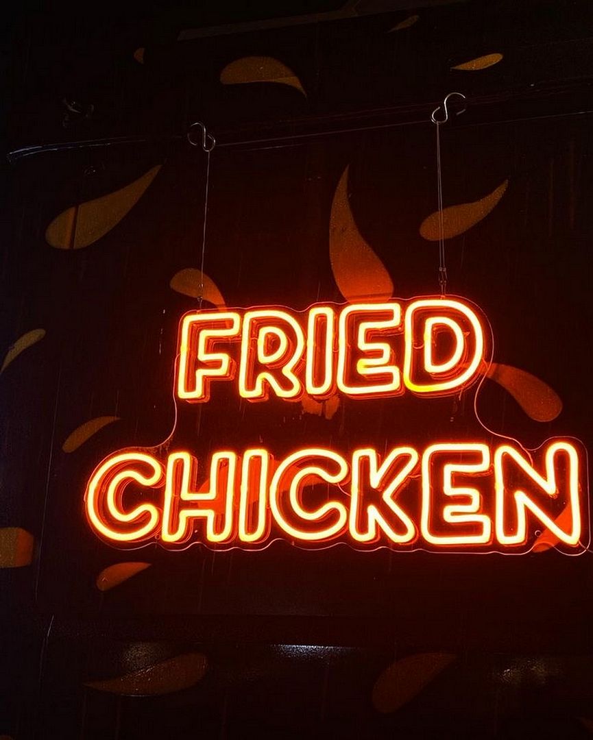 Fried Chicken Neon Sign