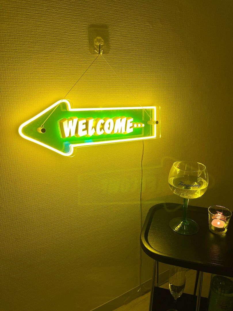 Welcome Arrow Neon 3D Printed Luminous Characters