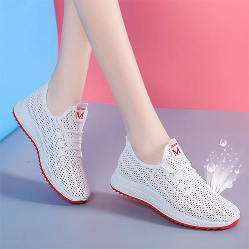 women's athletic shoes