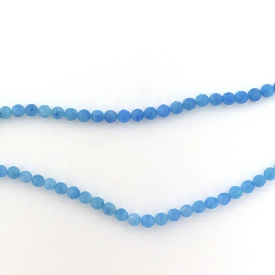 Find Smykkestensperler, string, blå kvarts rund facetteret, 40 cm/6 mm hos Beadhouse of Copenhagen i dag, med en altid hurtig levering!