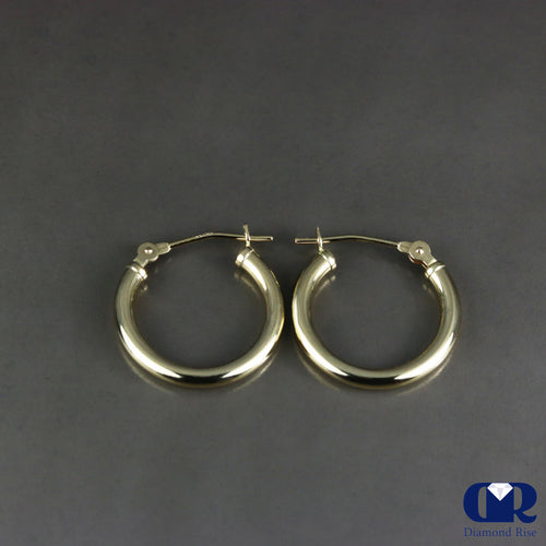 14K Yellow Gold Hoop Earrings Hollow Center