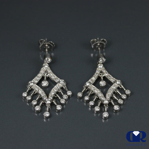 Women's Round Cut Diamond Dangle Drop Earrings In 18K White Gold