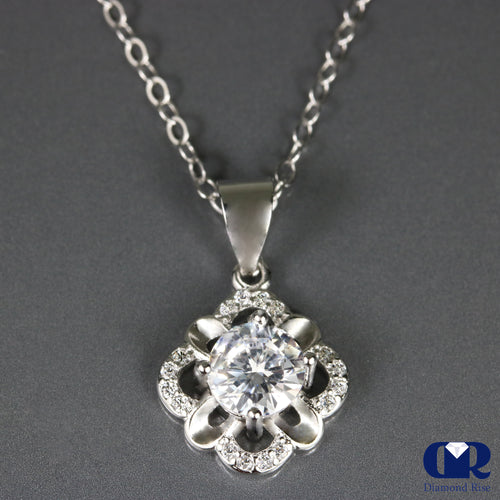 0.60 Carat Round Cut Diamond Pendant 14K White Gold With Chain