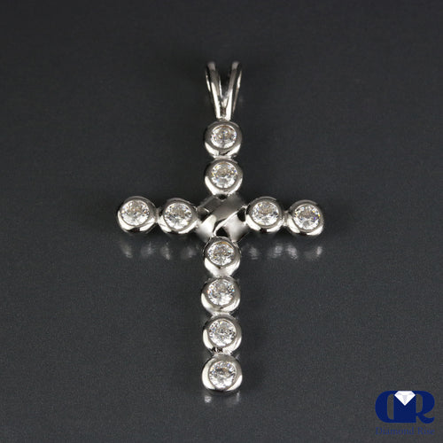 1.00 Carat Natural Diamond Cross Pendant Necklace In 14K Gold