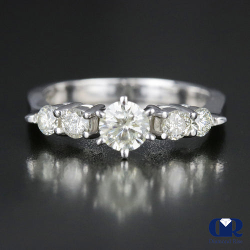 0.56 Carat Round Cut Diamond Engagement Ring In 14K White Gold