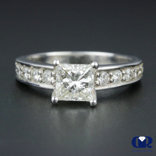 1.66 Carat Princess Cut Diamond Engagement Ring In Platinum