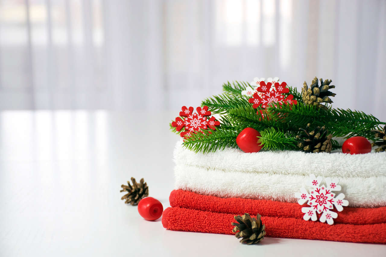 folded red and white towels 