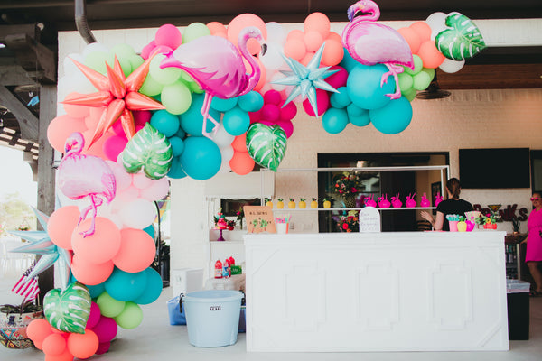 ellie-and-piper-summer-kids-birthday-party-inspo-tropical-theme-pool-party-supplies-decorations