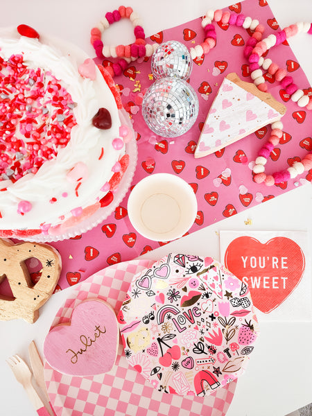 pinky-promise-valentines-galentines-day-party-inspo-kids-children-supplies-decorations-ellie-and-piper-boutique