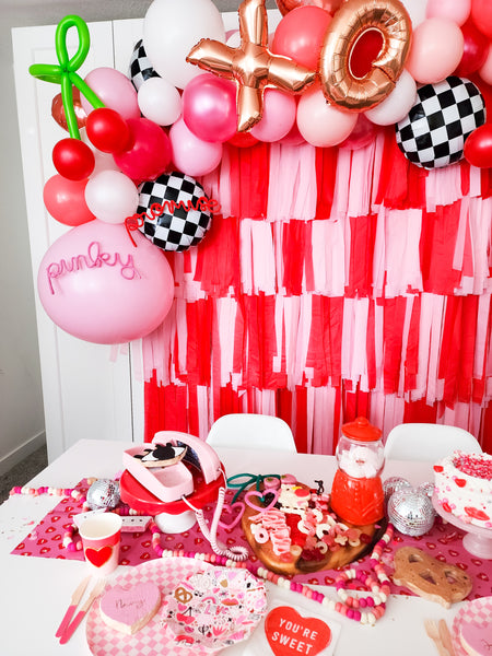 pinky-promise-valentines-galentines-day-party-inspo-kids-children-supplies-decorations-ellie-and-piper-boutique