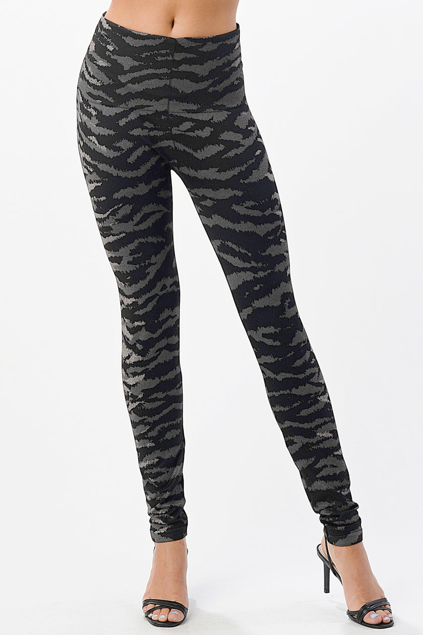 Vervolg Richtlijnen Pas op B4292CU High Waist Full Length Legging With Zebra Print - Twist Boutique