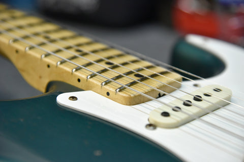 6105 frets on a Fender Custom Shop Stratocaster