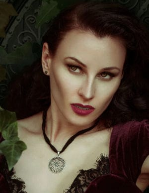 6 Ways That Make Gothic Jewelry Unique